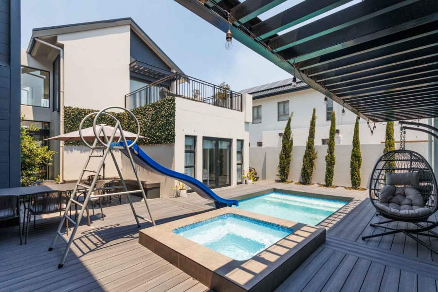 6 Bedroom Property for Sale in Pearl Valley Golf Estate Western Cape